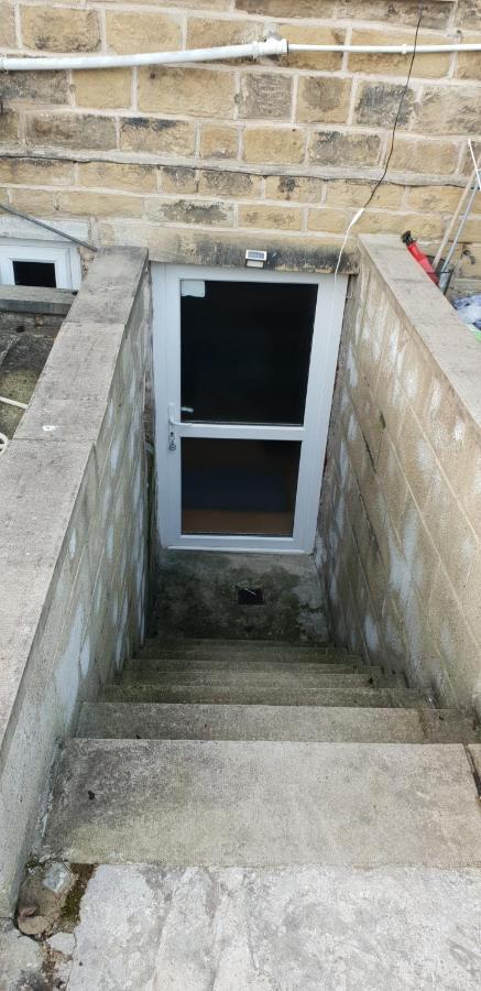 哈德斯菲尔德Private Basement Studio Flat With Modern Features公寓 外观 照片